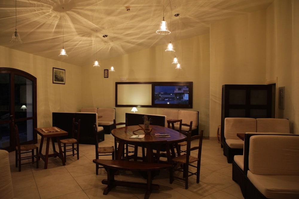 Torre Hotel - Adults Only Torre dei Corsari Luaran gambar