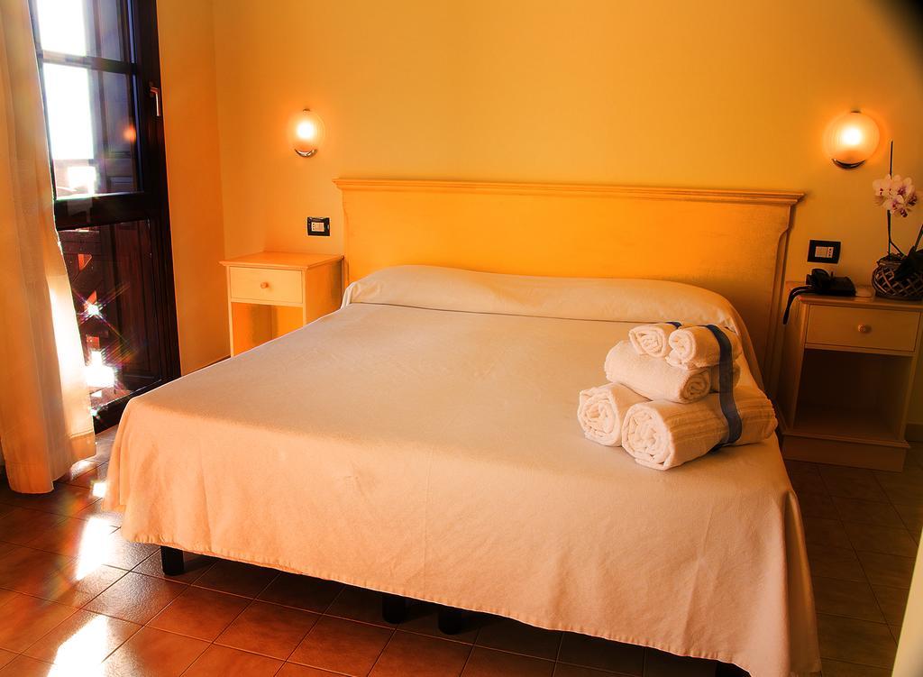 Torre Hotel - Adults Only Torre dei Corsari Luaran gambar